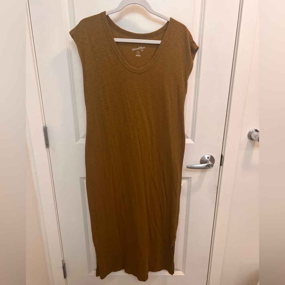 Universal thread maxi dress, S, like new, smoke free home